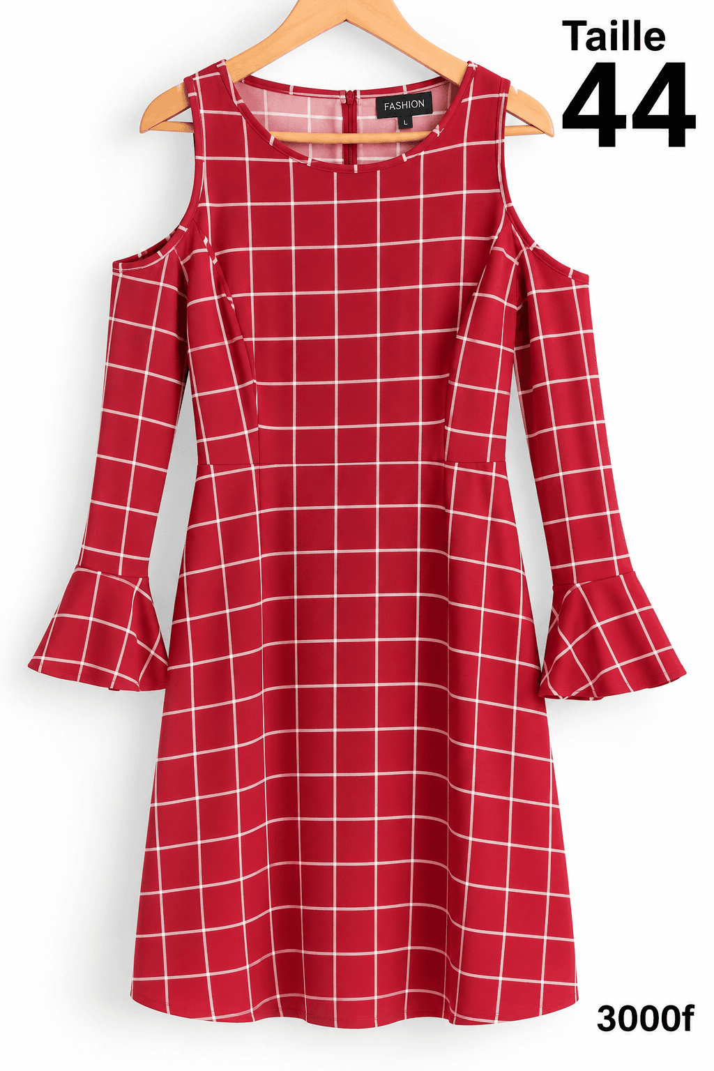 Robe rouge à carreaux